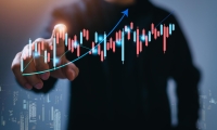 收评：大盘全天震荡调整 创业板指跌247%